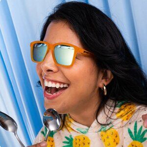 NEW Goodr Orange sunglasses in style Never the Big Spoon